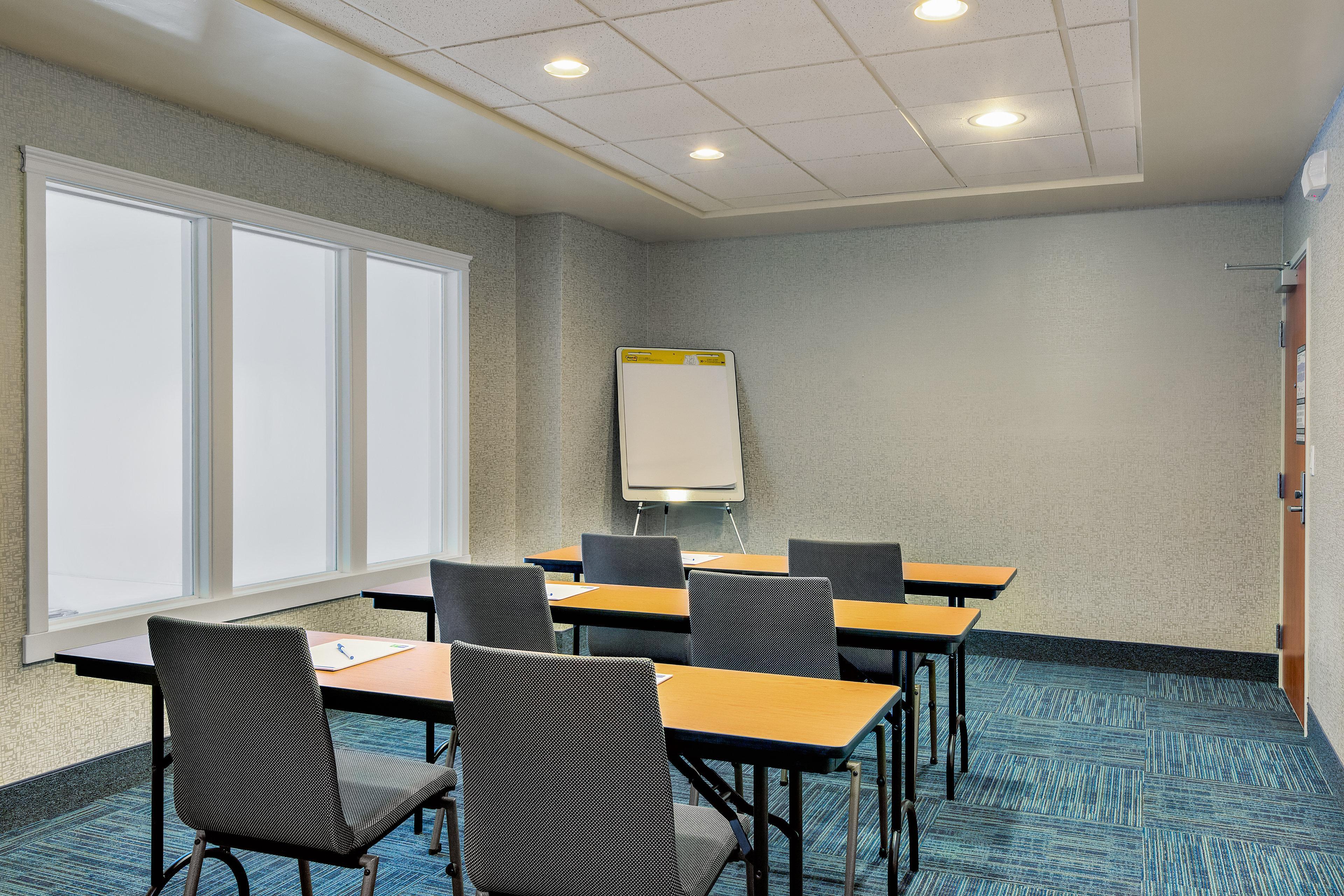 Holiday Inn Express Hotel & Suites Oroville Southwest, An Ihg Hotel Екстер'єр фото