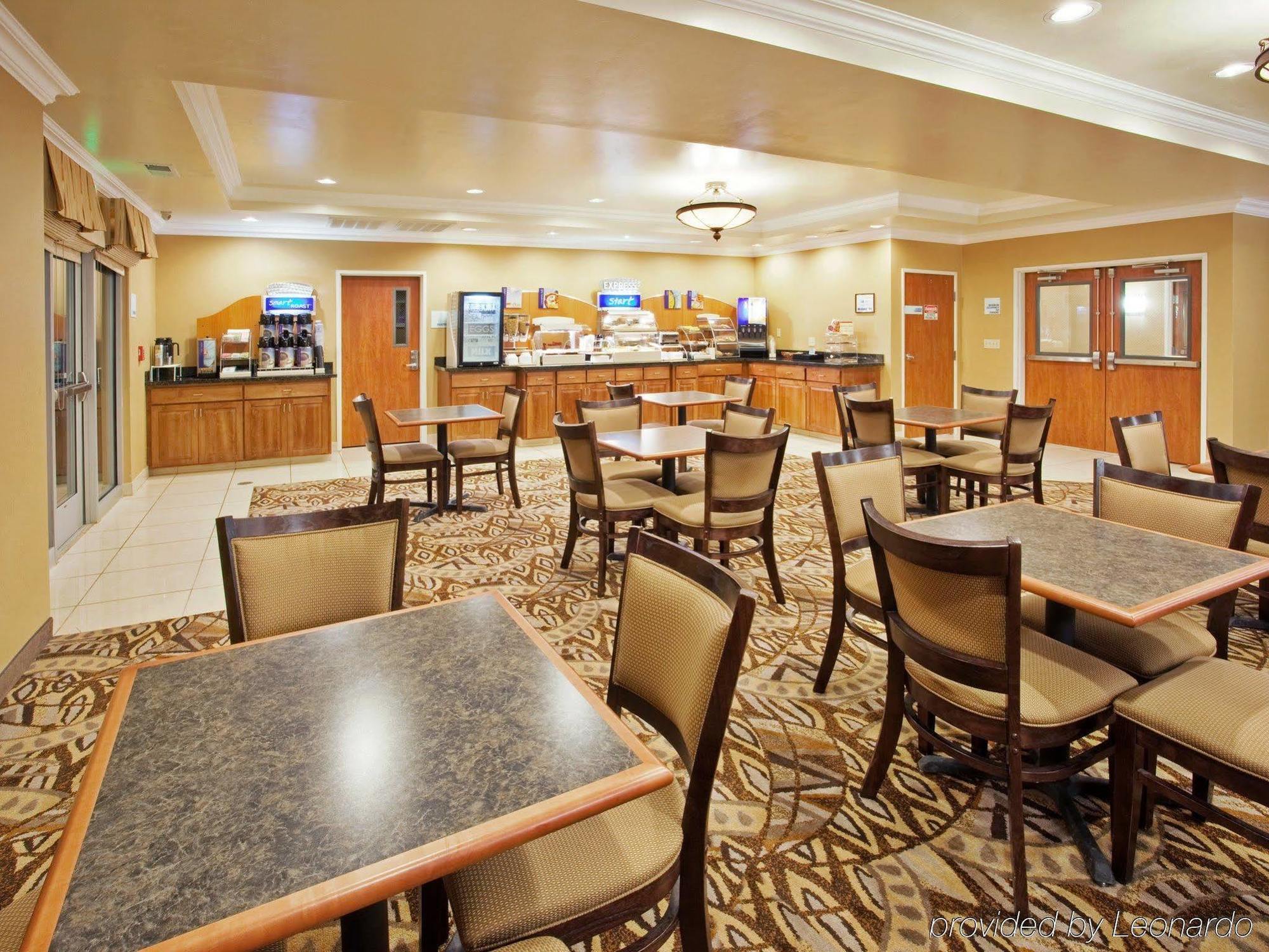 Holiday Inn Express Hotel & Suites Oroville Southwest, An Ihg Hotel Екстер'єр фото