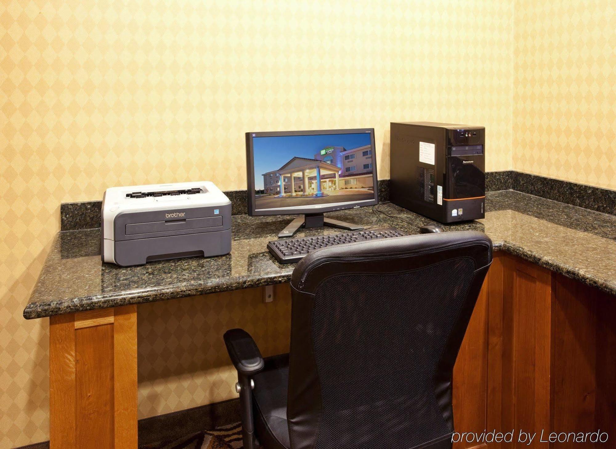 Holiday Inn Express Hotel & Suites Oroville Southwest, An Ihg Hotel Екстер'єр фото